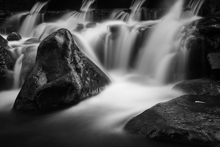 alt="A long-exposure technique can create stunning and dramatic images that convey a sense of motion and emotion"