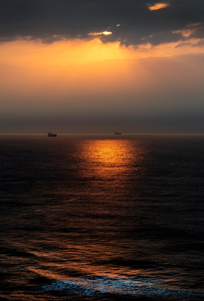 alt="vertical frames for landscape photography"