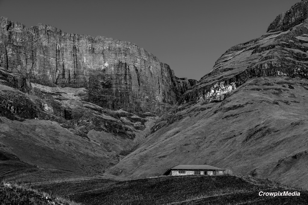 The natural colour of the scene above has helped convert this image into an appealing black and white photograph. Photo by Crowpix Media