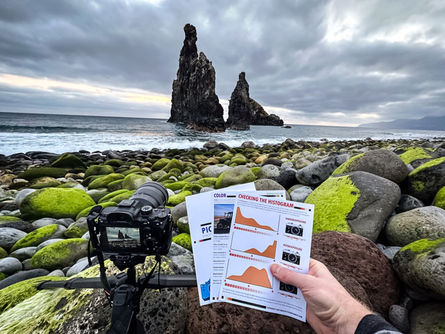 alt="photography tutorial ebook learn landscape cityscape trick fireworks cheat sheets tips crowpix media"